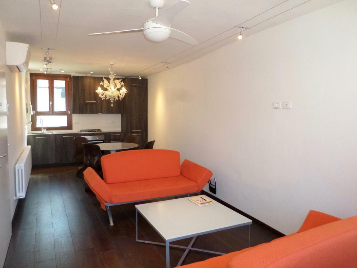 The Other Serenissima Apartment Venice Exterior photo